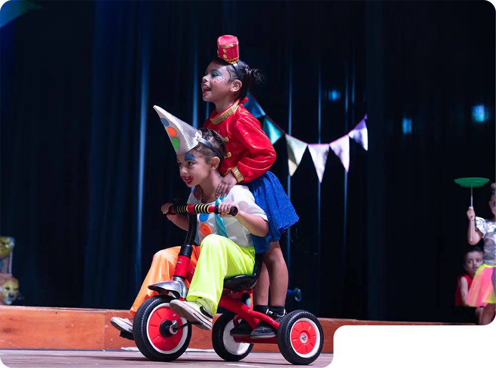 2025_STG_DG_WebGalerias_Home_AcercadelStGeorge_V1-03 copia