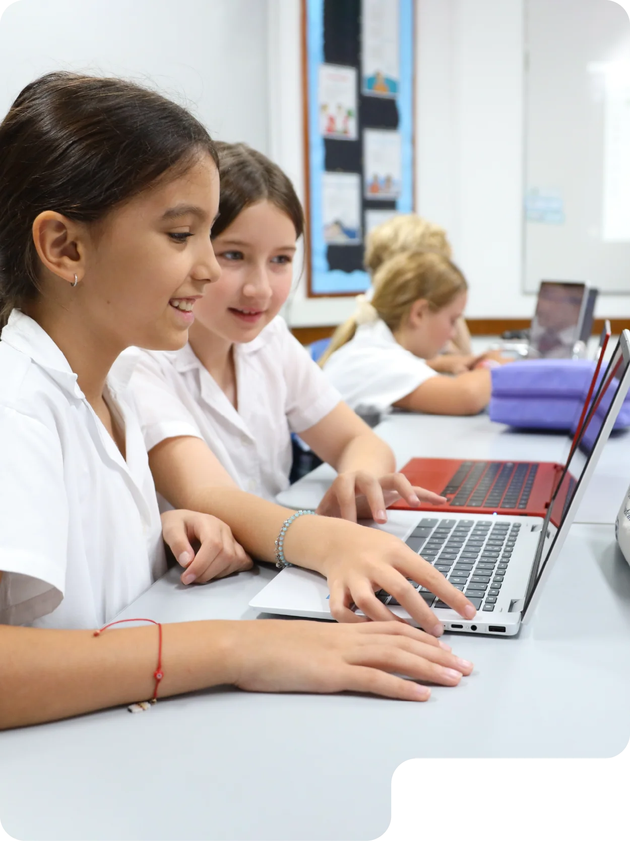 2025_STG_DG_WebGalerias_VidaEscolar_3Niveles_Galerias_V1-25